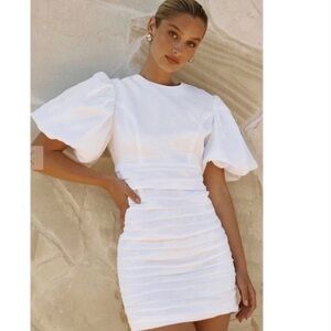 NWT DISSH bullock white linen gathered dress